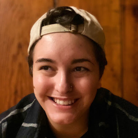 Meet your Posher, Anne - Picture 1 of 1